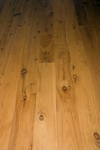 Laminate flooring